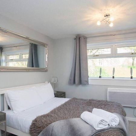 Ferienwohnung Cosy 1 Bed With Parking In City Centre Glasgow Exterior foto